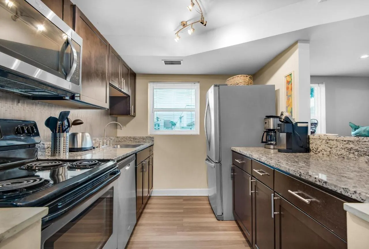 Holiday home Horizon South 8B2- Sunshine Gardens Villa Panama City Beach United States